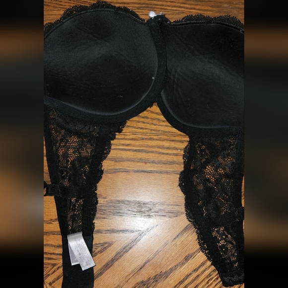VS Laced Bra 34D - Picture 4 of 4